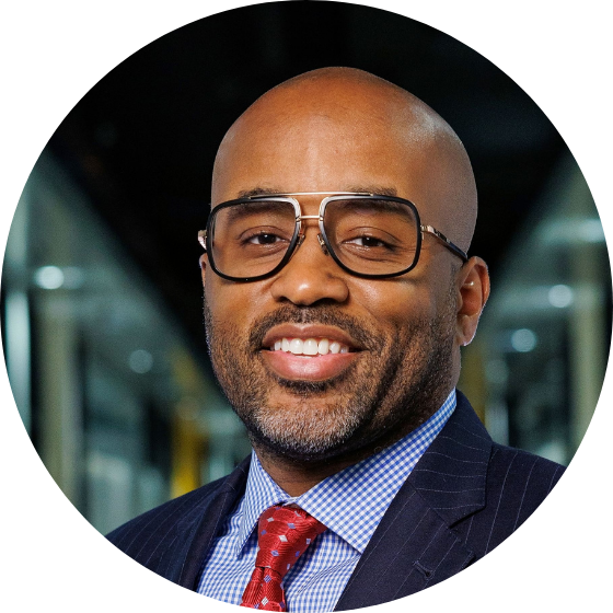 Courtney Sparkman Headshot (1)